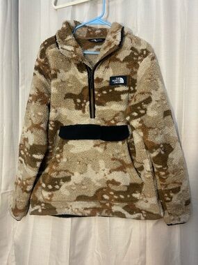 The North Face Campshire Sherpa Fleece Hoodie Men's L Camo 1/4 Zip Pullover